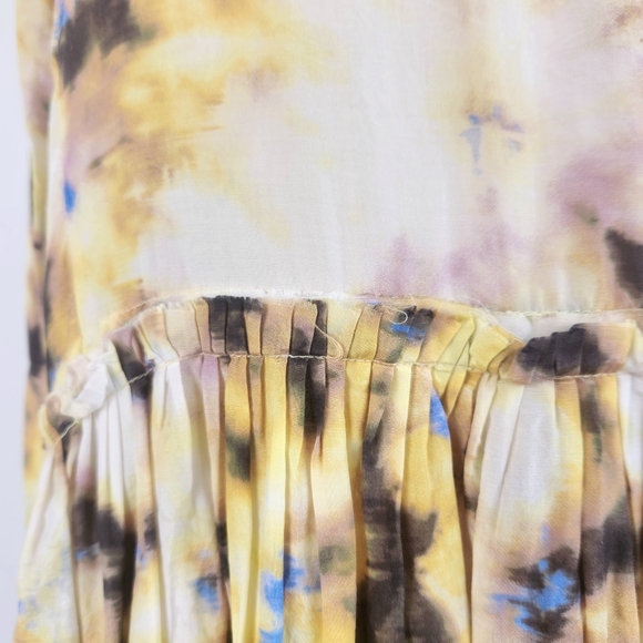 Krista Larson | Wearable Art | Button Up - Picture 8 of 16